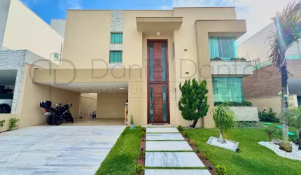 Casa 100% planejada no Bosque das Palmeiras, com 5/4 sendo 4 suítes, piscina e dep. Oportunidade