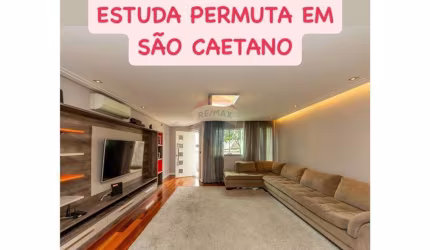 Sobrado ao lado do Estádio Anacleto Campanela