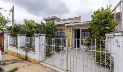 Casa 2 Dorm, 2 banheiros e 1 vaga Vila Brasílio Machado, SP