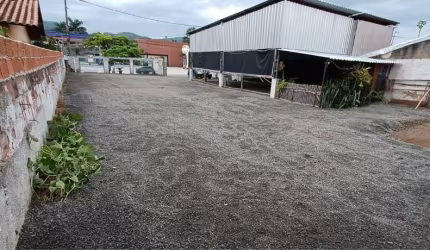 Galpão em Frente ao Posto de Gasolina Gulf Cafubá