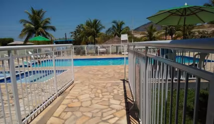 CASA 3 DORMITÓRIOS