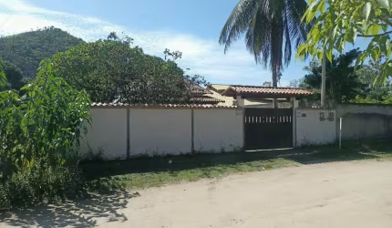 CASA 2 DORMÍTÓRIOS