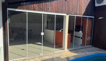 Casa com 3 quartos à venda na dos Ingás, 85, Madri, Palhoça, 95 m2 por R$ 580.000