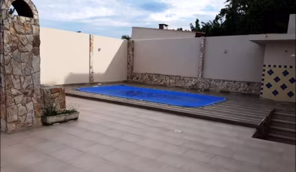 Casa com 6 quartos à venda na Rua Alfredo Claudino da Silva, 408, Jardim Atlântico, Florianópolis, 210 m2 por R$ 1.250.000