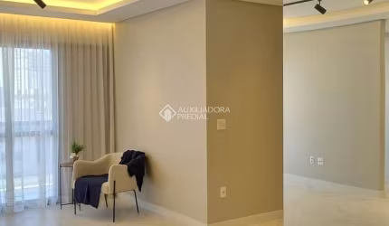 Apartamento com 3 quartos à venda na Rua Antônio Scherer, 725, Kobrasol, São José, 103 m2 por R$ 1.326.000