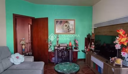 Casa com 4 quartos à venda na Rua José Porto dos Santos, 113, Ponte do Imaruim, Palhoça, 300 m2 por R$ 960.000