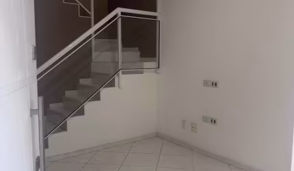 Alugo/ Vendo Casa No Tanque Com 3 Quartos