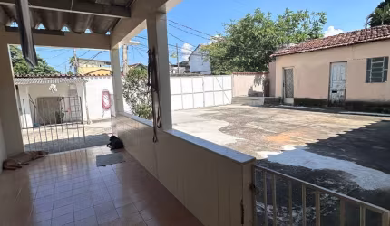 Vendo Casa Linear Com 2 Quartos Na Taquara.