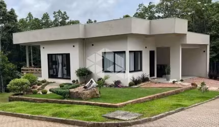 Casa de 334 m2 para venda por R$ 790.000,00 na serra gaúcha.