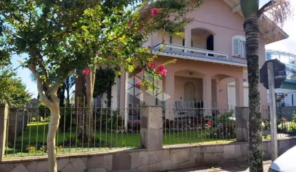Casa de 230m² para venda por R$ 1.537.000
