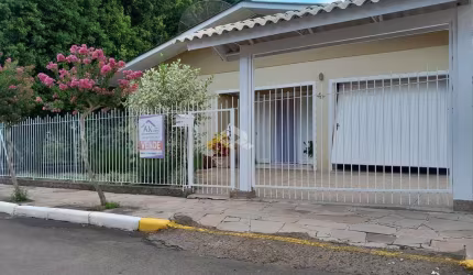 Linda casa com Piscina