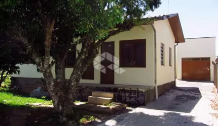 Casa ampla com 3 dormitórios