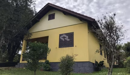 Casa  3 quartos em bairro nobre próximo de tudo.