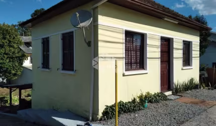 Casa com frente para Br 116