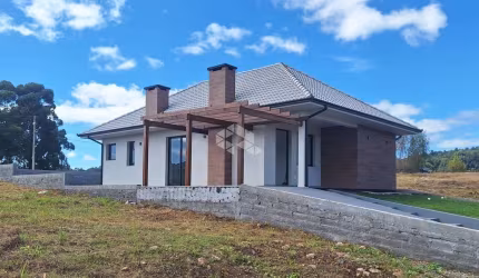 Casa nova com 3 quartos, 2 vagas e 106,53m² para vender por R$ 780.000