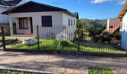 Casa com 6 dormitórios próximo ao centro de Nova Petrópolis