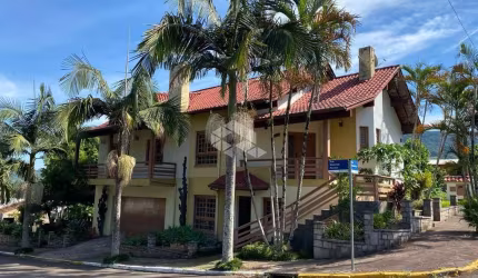 Casa ampla em Picada Café RS na Serra Gaúcha