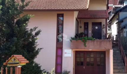 Excepcional casa no centro de Nova Petrópolis