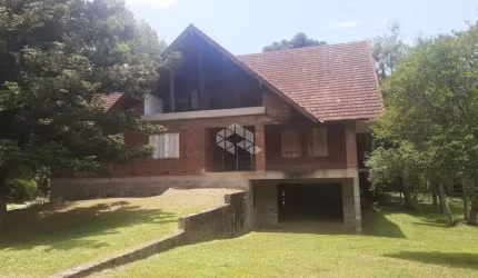 CASA EM CONSTRUÇÃO