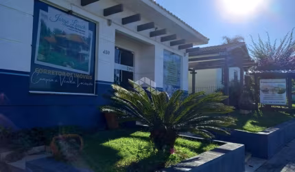 Casa Comercial, com 62,70m²