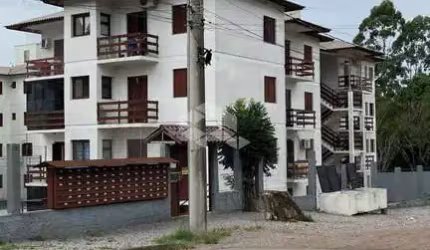 Apartamento semi mobiliado com 2 quartos em Nova Petrópolis