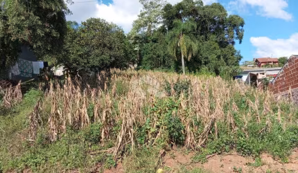 Terreno de 660m² no Vale Verde