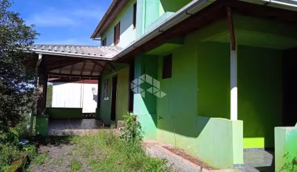 Casa próximo a BR 116 com linda vista