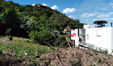 Terreno de 480m² para venda por R$ 190.000