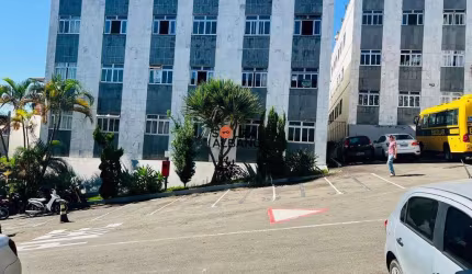 vendo apartamento de 3 quartos no paineiras próximo do centro