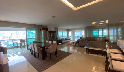 Apartamento alto padrão, vista mar, 360 m², 4 suítes, varanda gourmet no Gonzaga1