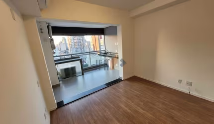 Studio na Rua dos Pinheiros com 30 m² para venda ou locaçãp