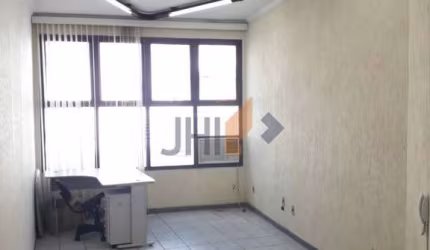 Conjunto comercial na Rua Monteiro de Melo com 18 m² para locação
