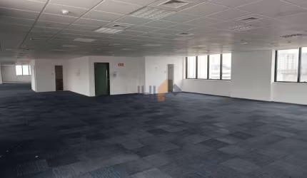 Conjunto comercial para locação de 640m² na Barra Funda