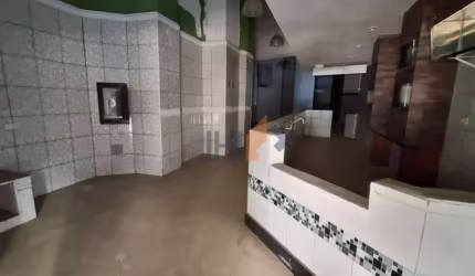 Oportunidade Imperdível: Ponto Comercial no Coração do Centro Velho de São Paulo!