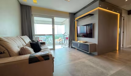 Apartamento MOBILIADO no centro