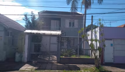 Venda: Casa 3 dormitórios, Semi mobiliada, Centro de São Leopoldo