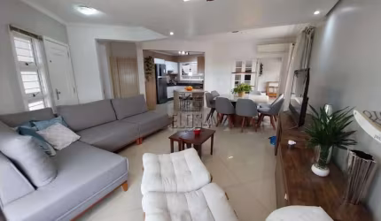 Casa em São Leopoldo - Bairro Campestre - Com área de lazer