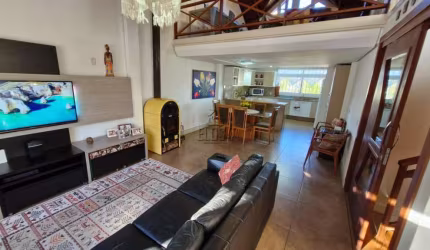 Casa Semi Mobiliada com Piscina em São Leopoldo - Jardim América