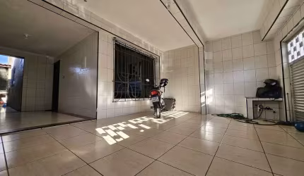 Sobrado com 3 dorms, Catiapoa, São Vicente - Cidade de Praia