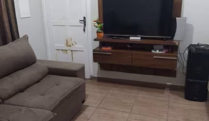 Sobrado com 2 dorms, Vila Nossa Senhora de Fátima, São Vicente - R$ 210 mil, Cod: 138156