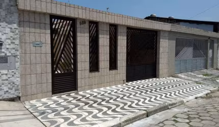 Casa com 4 dorms, Parque São Vicente, São Vicente - R$ 400 mil, Cod: 138215
