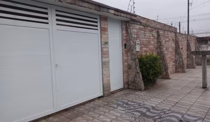 Casa com 4 dorms, Esplanada dos Barreiros, São Vicente - R$ 480 mil, Cod: 138276