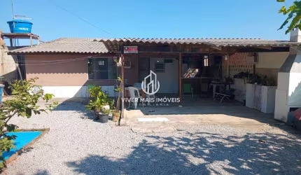 Casa com 3 quartos à venda em Shangri-lá, Pontal do Paraná  por R$ 290.000