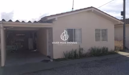 Casa em condomínio fechado com 2 quartos à venda no Albatroz, Matinhos  por R$ 250.000