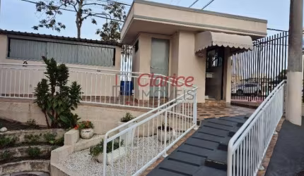 Apartamento a venda no Solar dos Pinhais, Apartamento barato com 3 dormitórios, apartamento na frente do Condor em São José Pinhais, Solar dos Pinhais