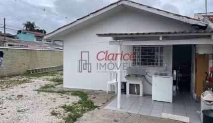 Casa barata em Curitiba, Casa barata no Uberaba, Casa com terreno no Uberaba em Curitiba, Terreno esquina bairro Uberaba em Curitiba, Terreno barato