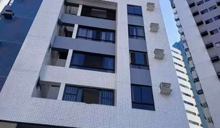 Apartamento à Venda em Boa Viagem com 02 Quartos e Suíte.