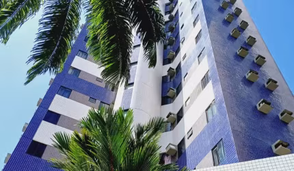 Apartamento  à Venda em Boa Viagem com 78M² andar alto.