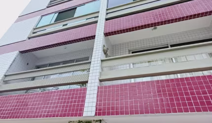 Apartamento à Venda em Candeias com 120M² com Vista Mar.