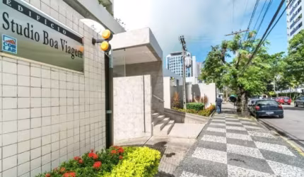 Flat à Venda Mobiliado com 34M² no Coração de Boa Viagem!